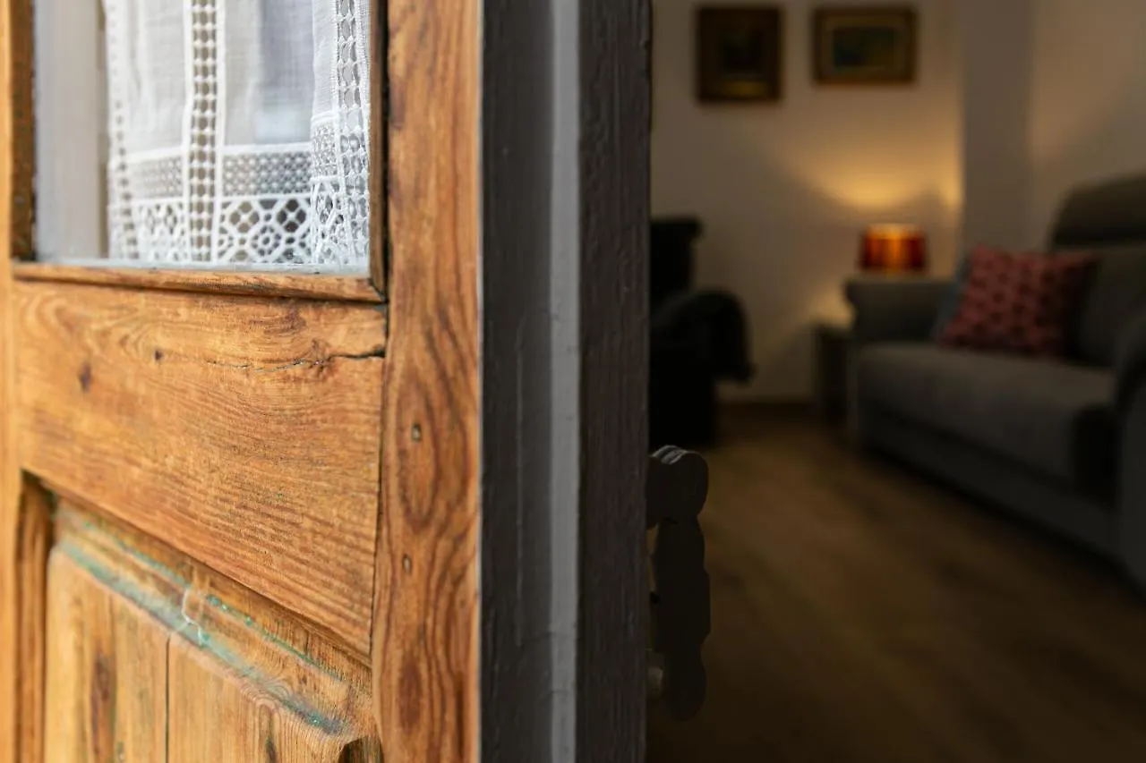 Can Prat Loft Ripoll Apartman